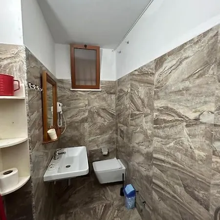 Rezidenca Hasanaj 41-42