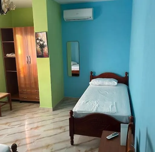 Rezidenca Hasanaj 41-42 *